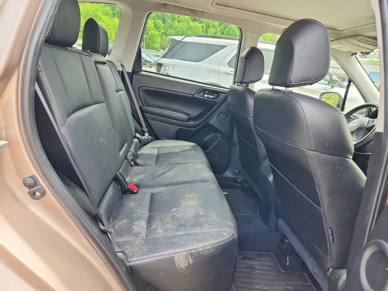 2016 SUBARU FORESTER