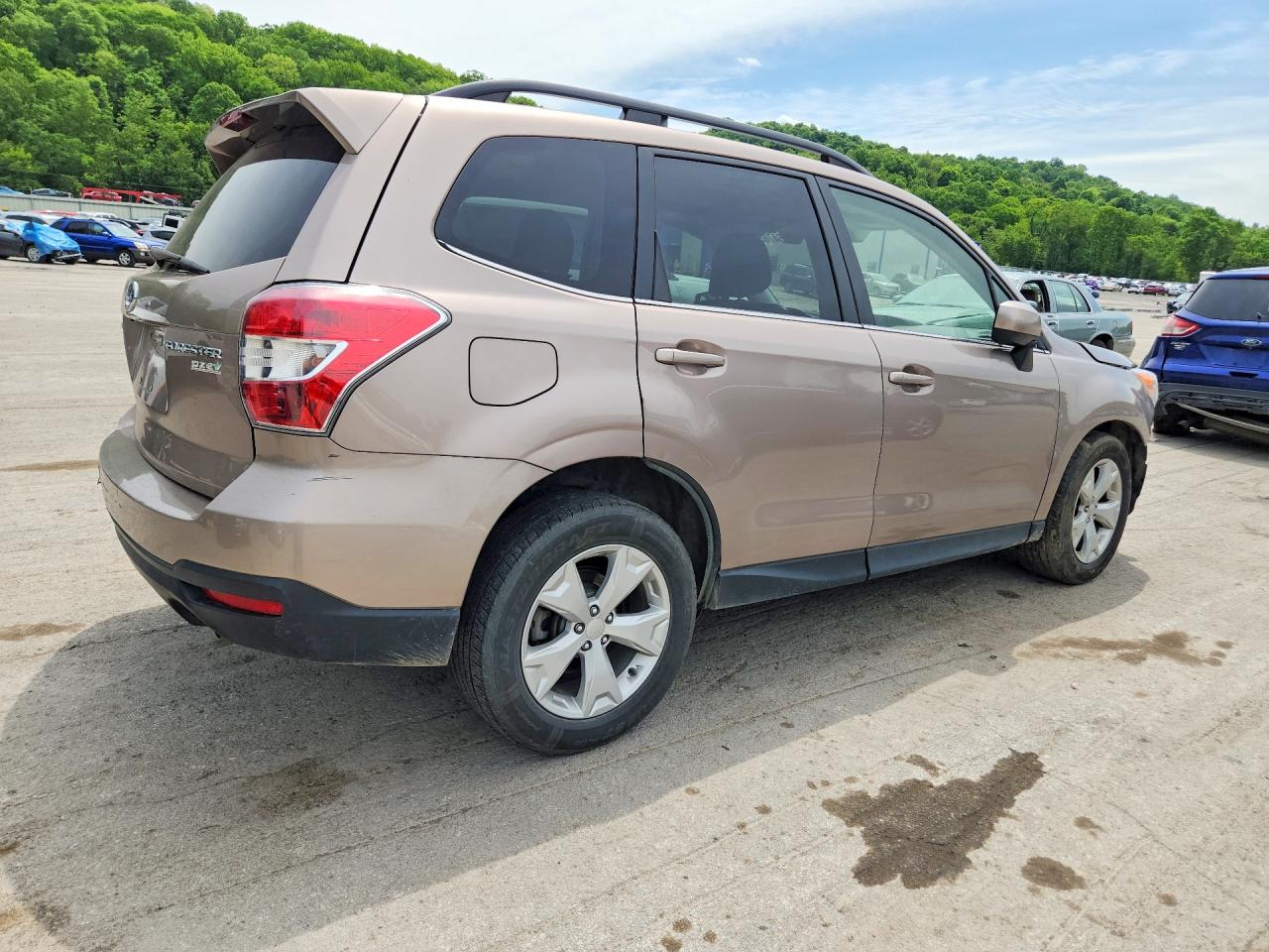 2016 SUBARU FORESTER