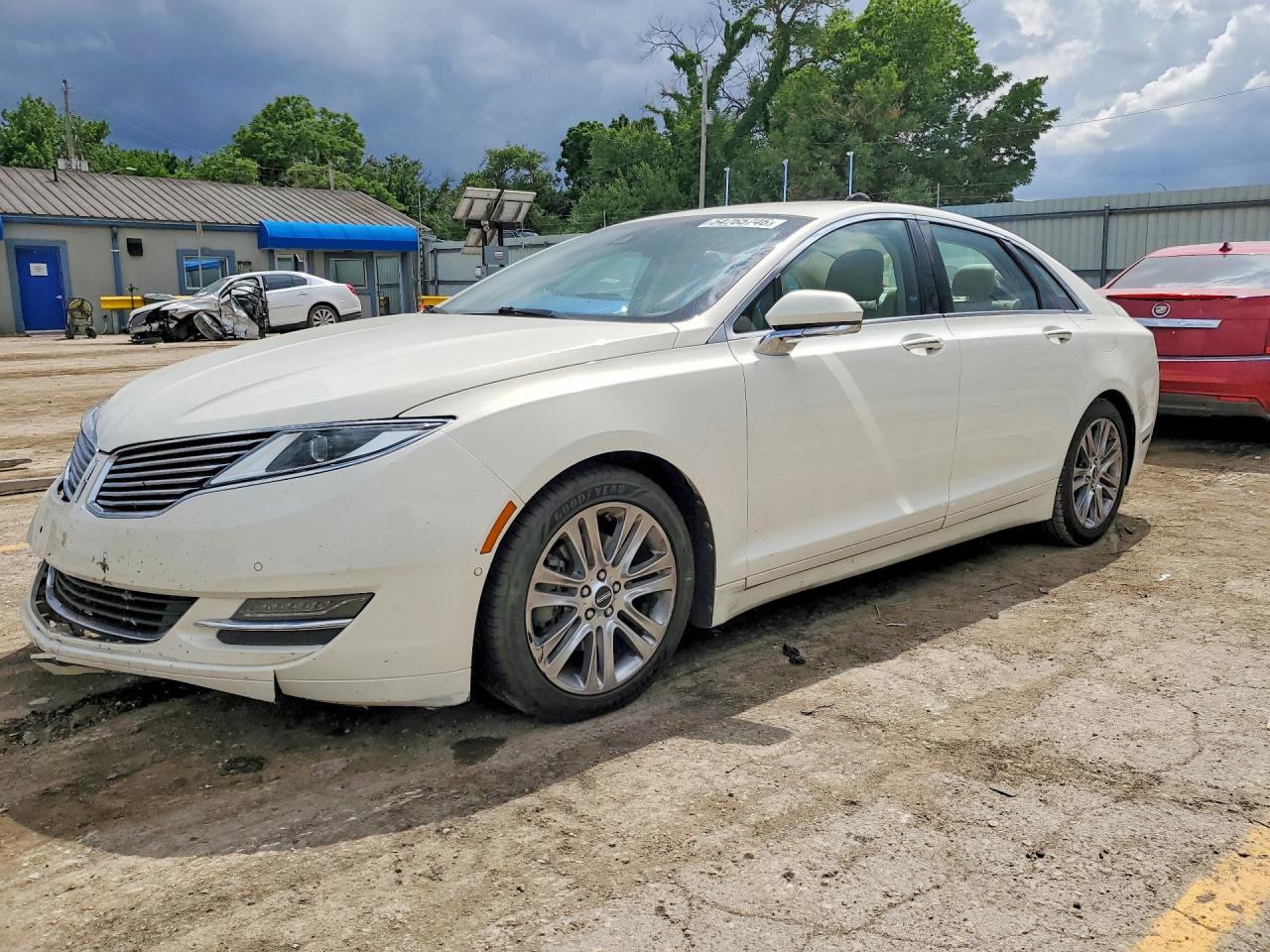 2013 LINCOLN MKZ