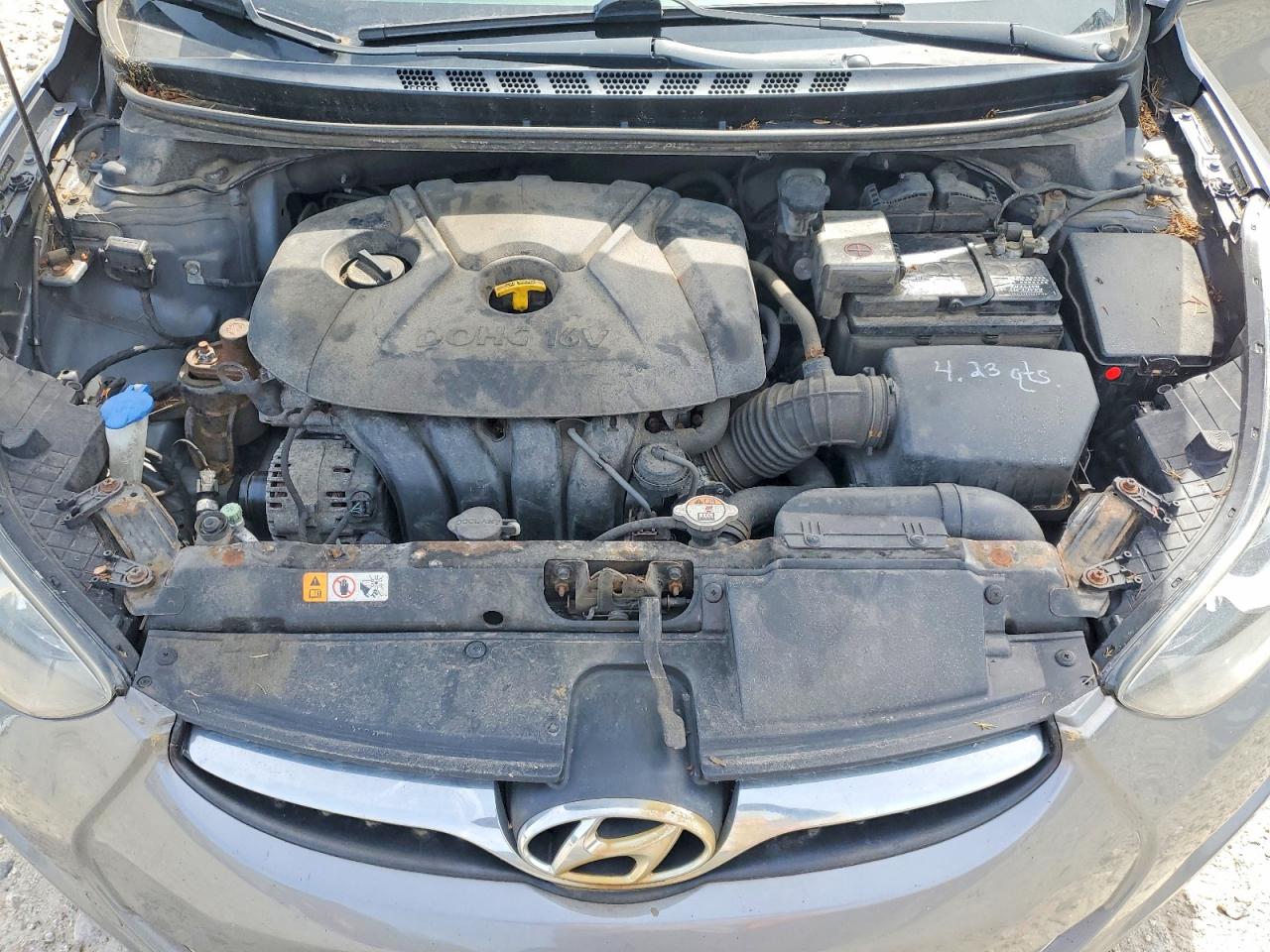 2013 HYUNDAI ELANTRA