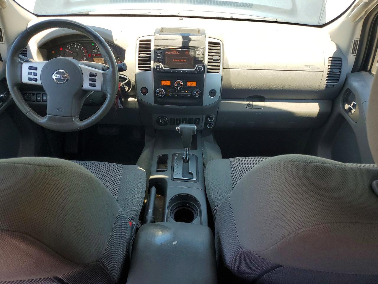 2016 NISSAN FRONTIER