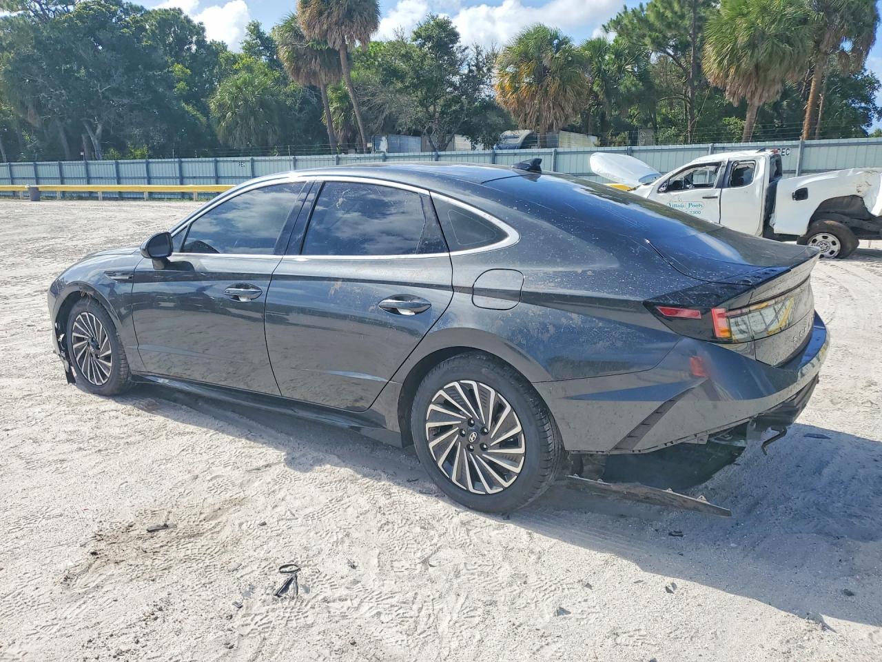 2025 HYUNDAI SONATA