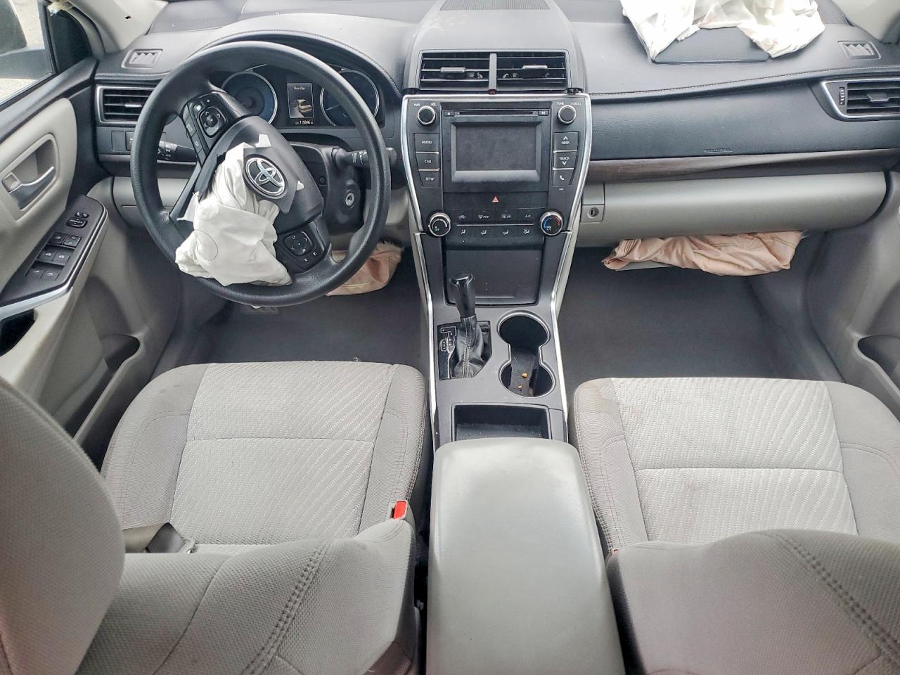2017 TOYOTA CAMRY