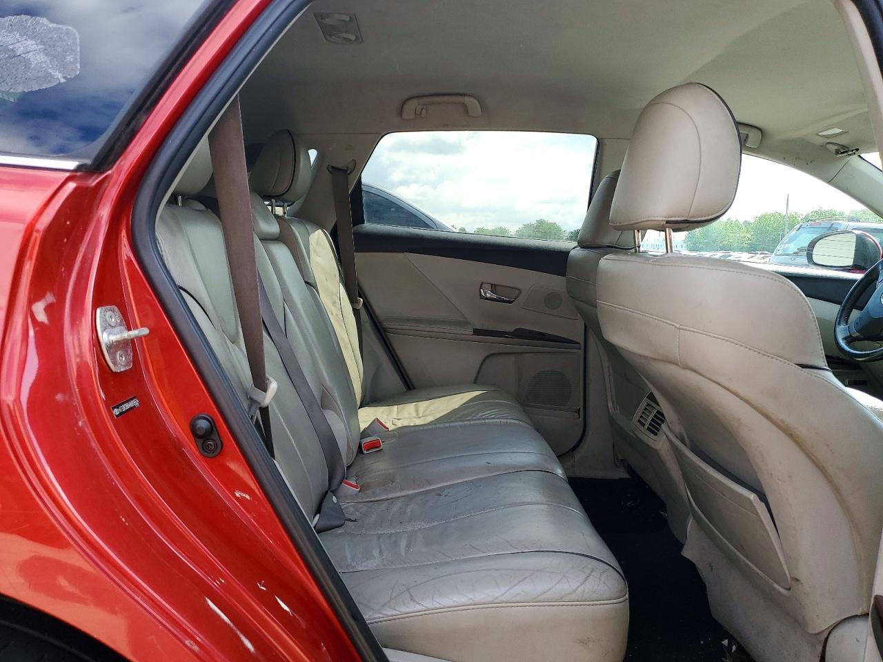 2010 TOYOTA VENZA