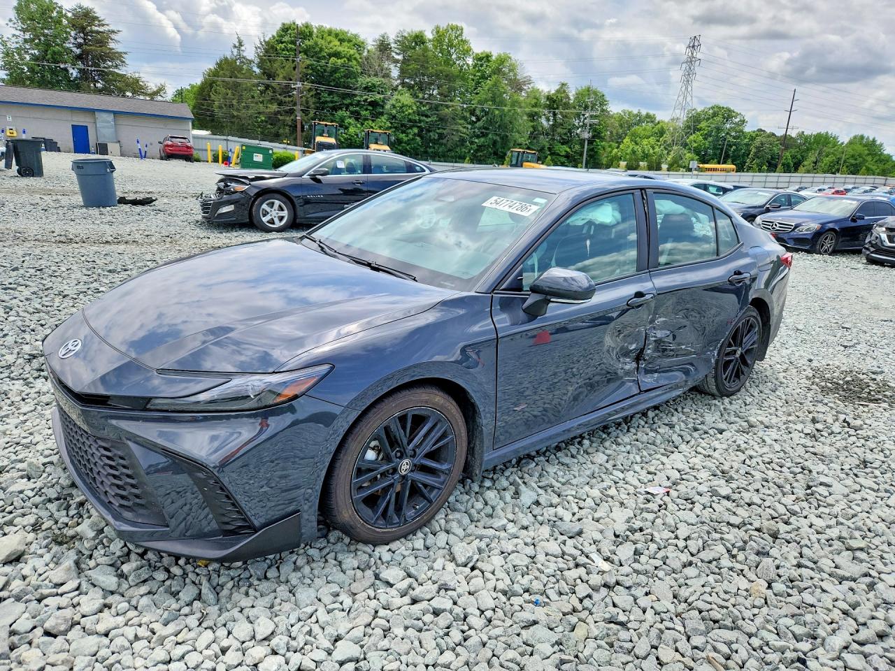 2025 TOYOTA CAMRY