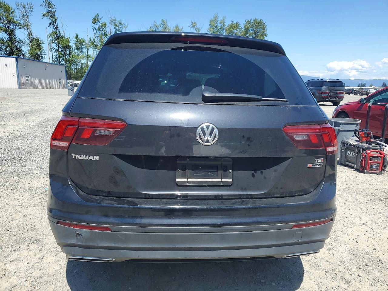 2018 VOLKSWAGEN TIGUAN