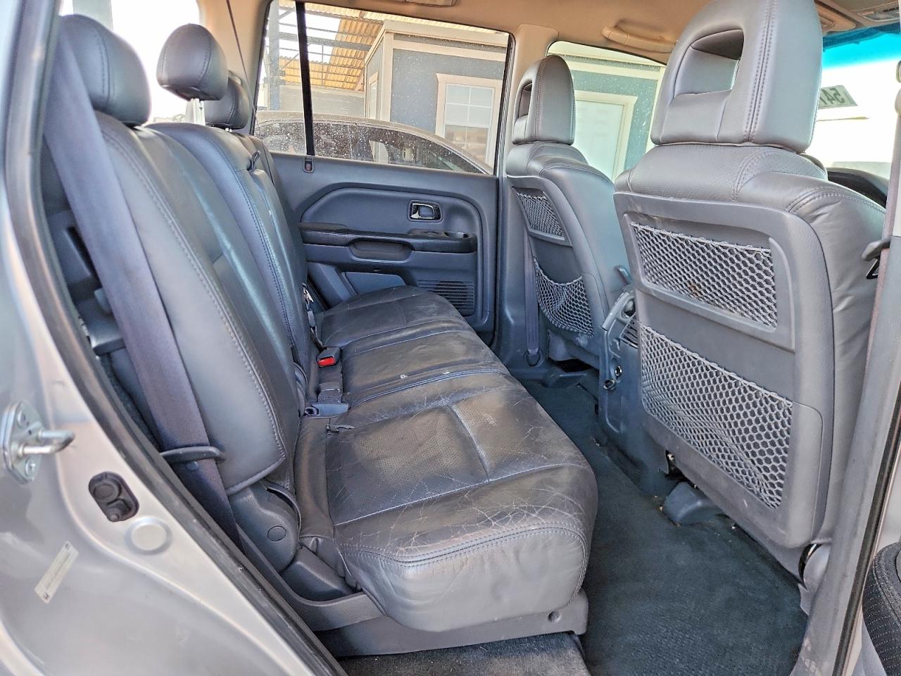 2004 HONDA PILOT