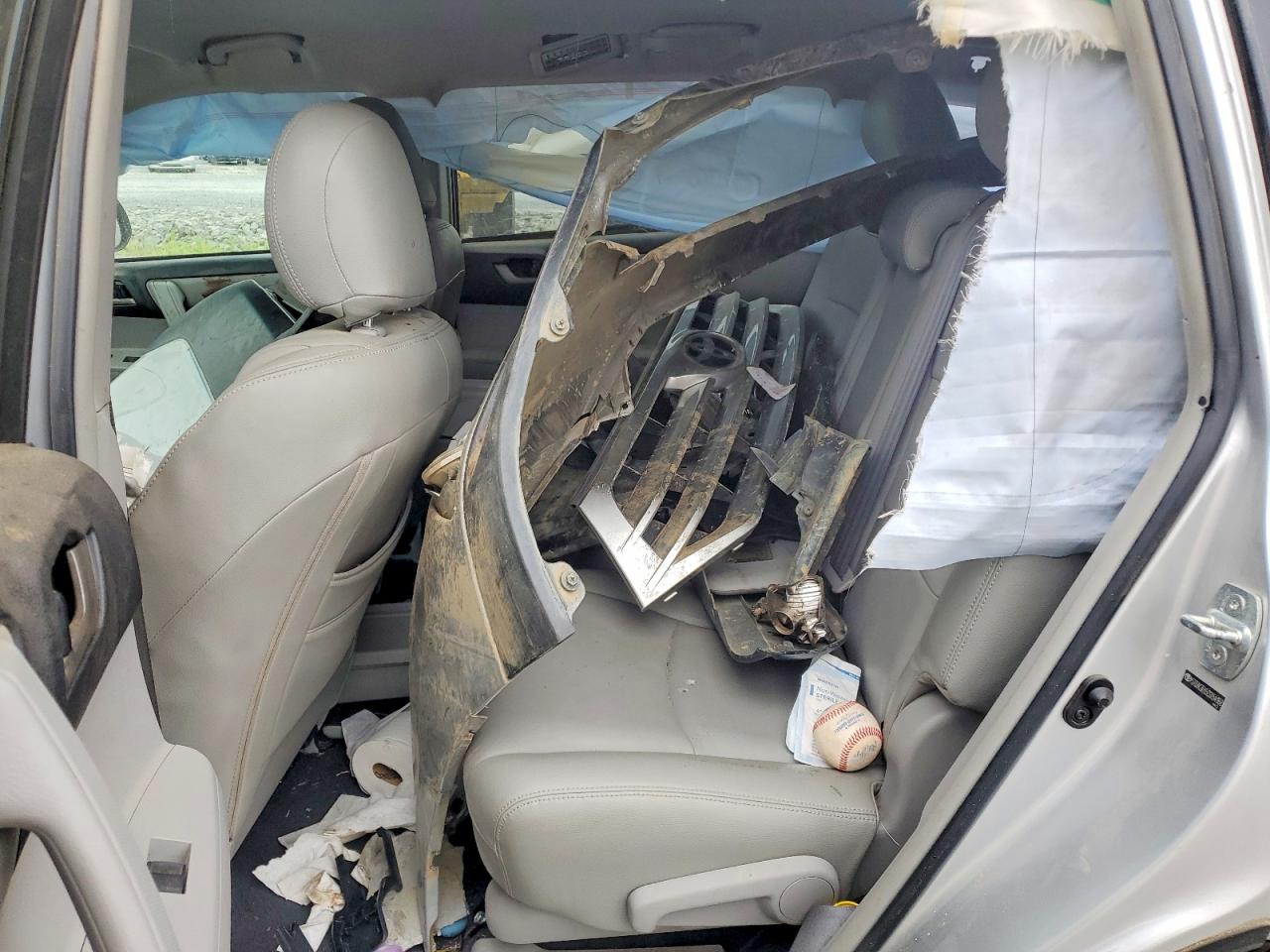 2012 TOYOTA HIGHLANDER
