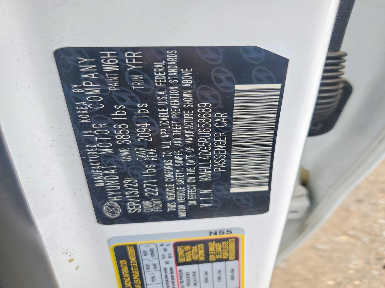 2024 HYUNDAI ELANTRA