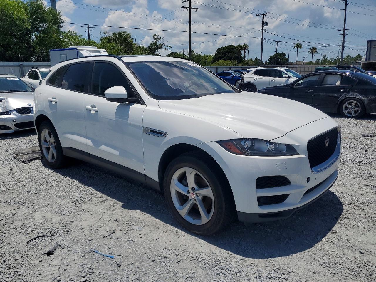 2018 JAGUAR F-PACE