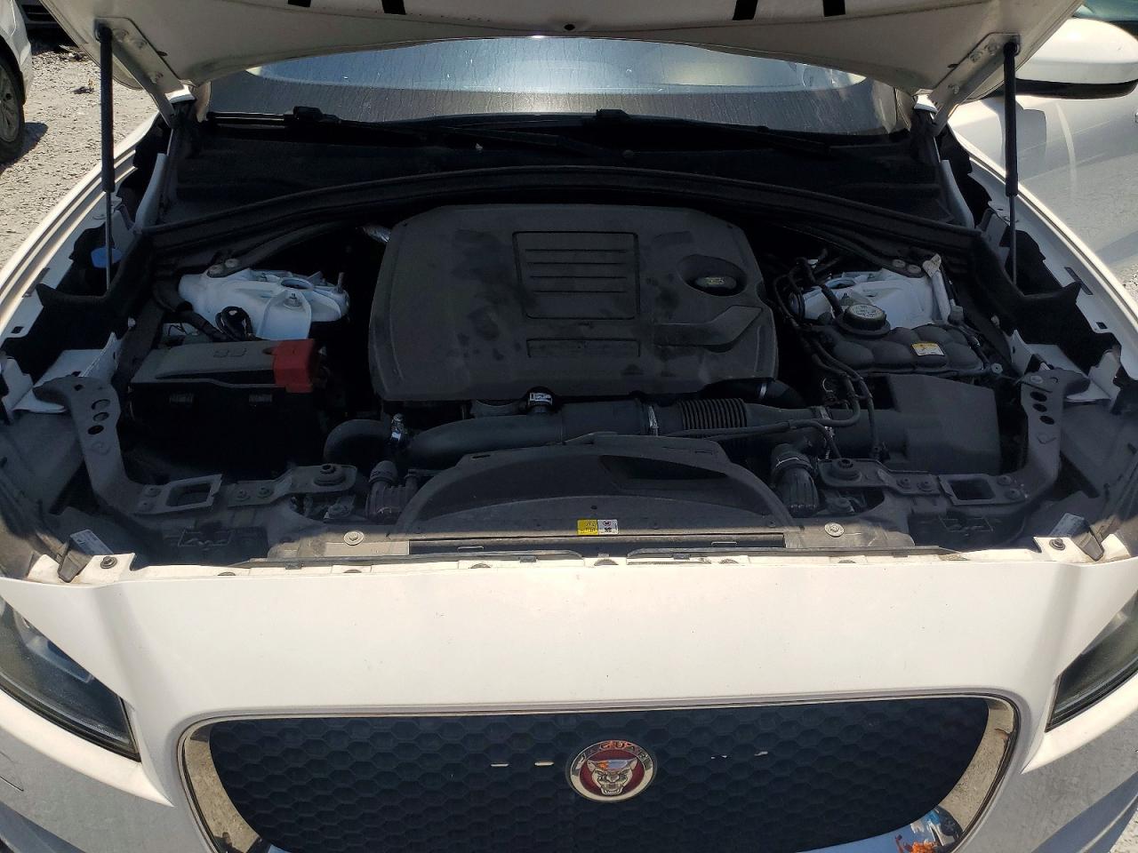 2018 JAGUAR F-PACE