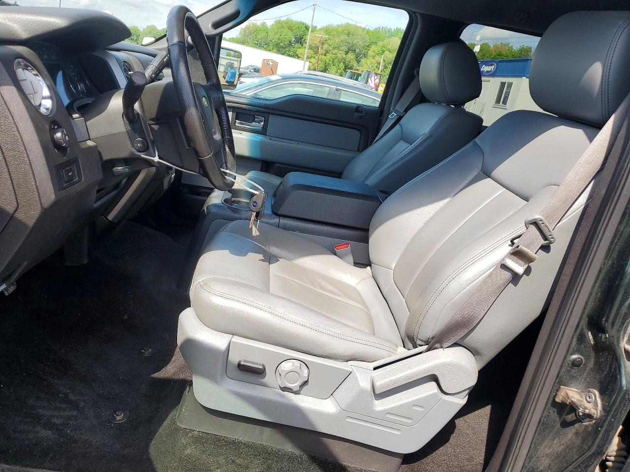 2014 FORD F150