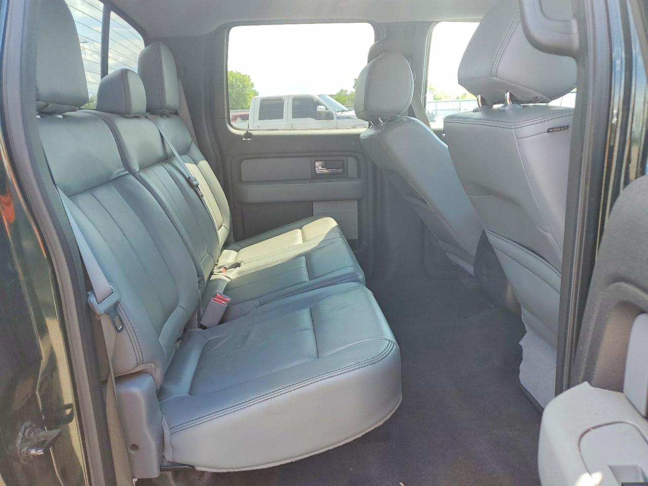 2014 FORD F150