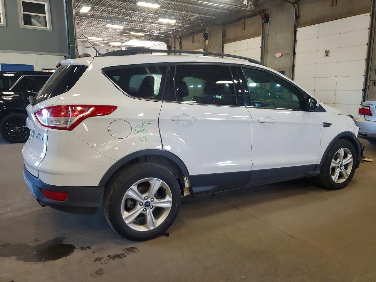 2016 FORD ESCAPE
