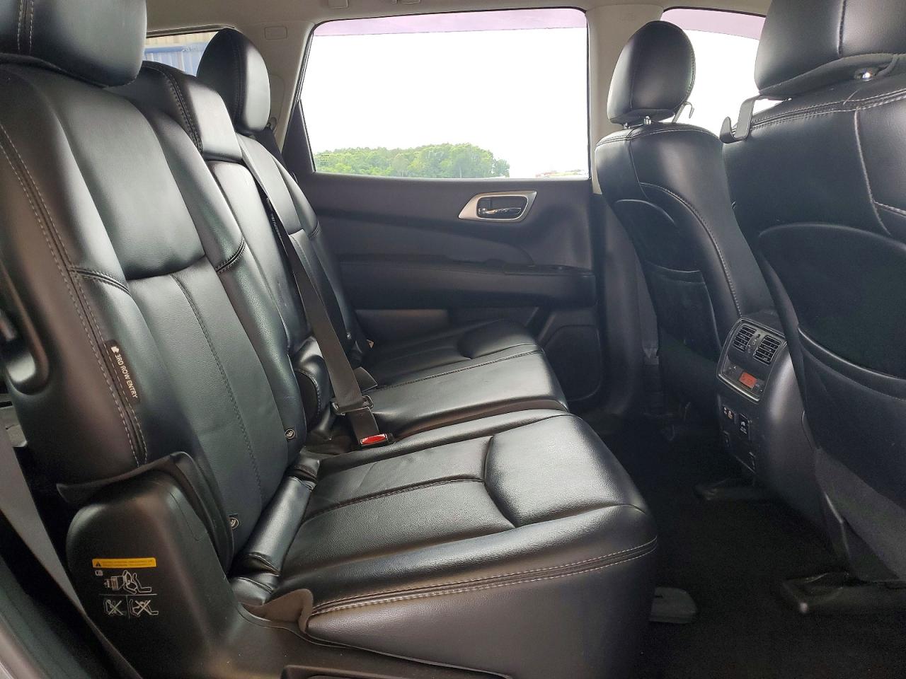 2019 NISSAN PATHFINDER