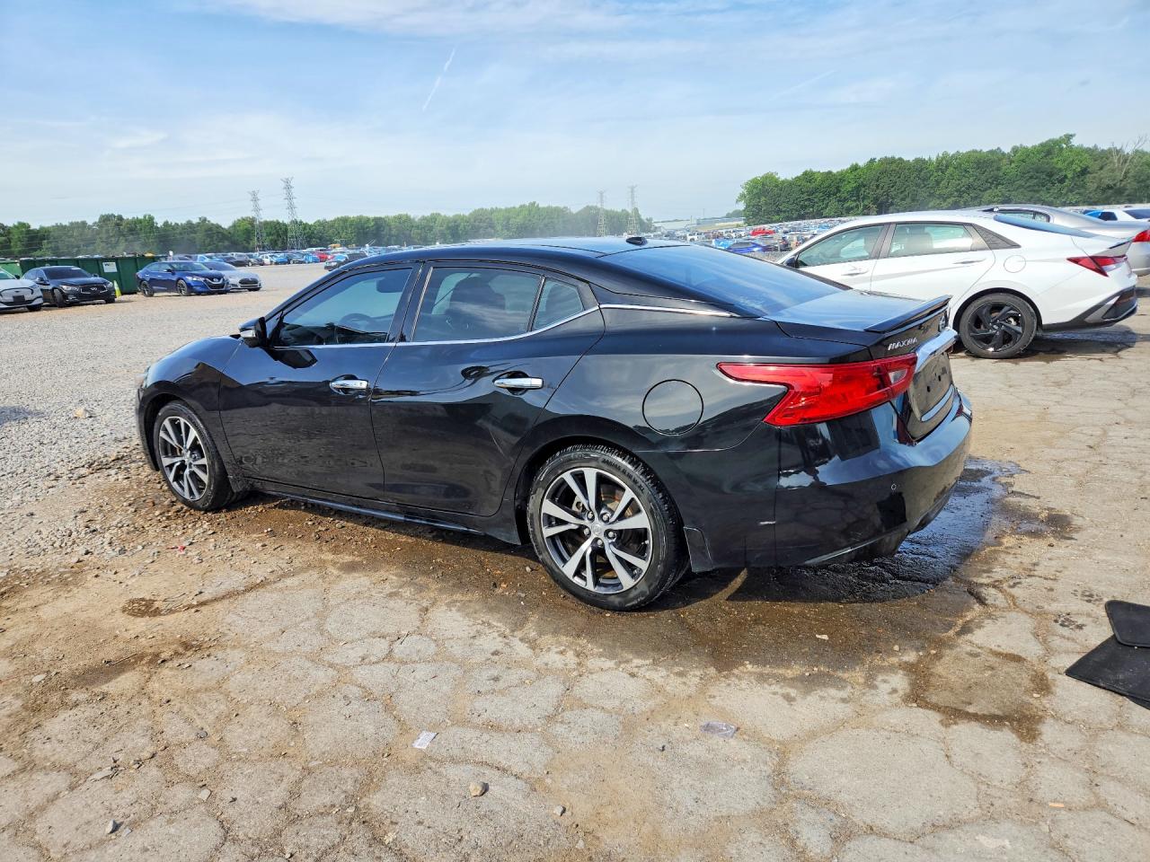 2017 NISSAN MAXIMA
