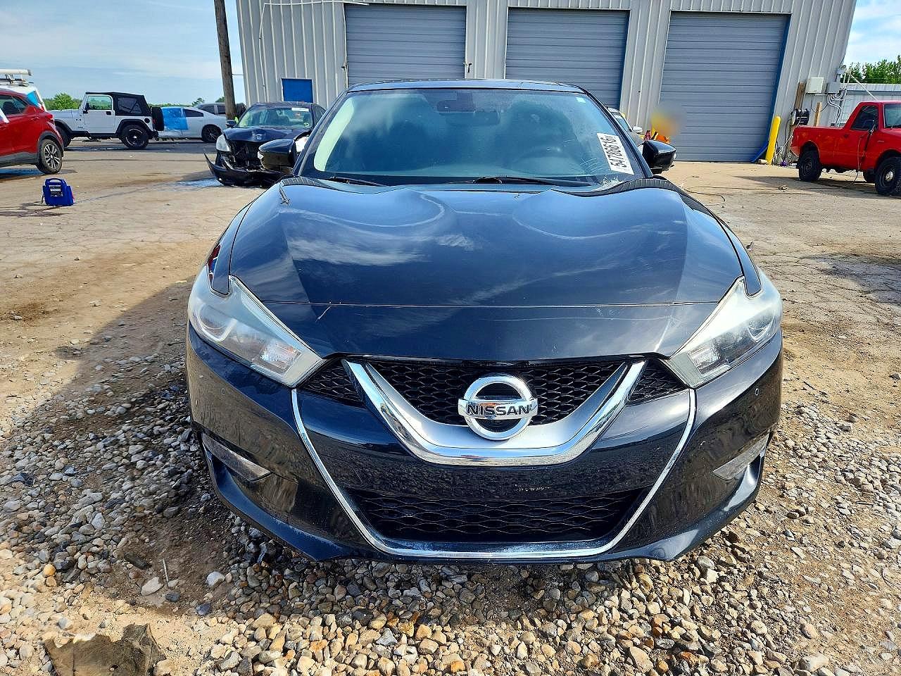 2017 NISSAN MAXIMA