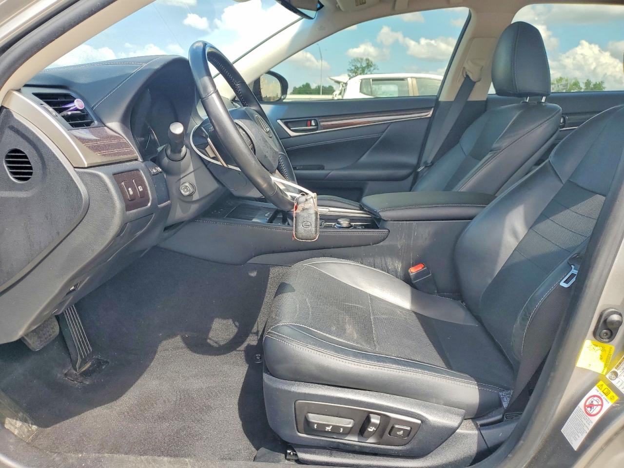 2017 LEXUS GS