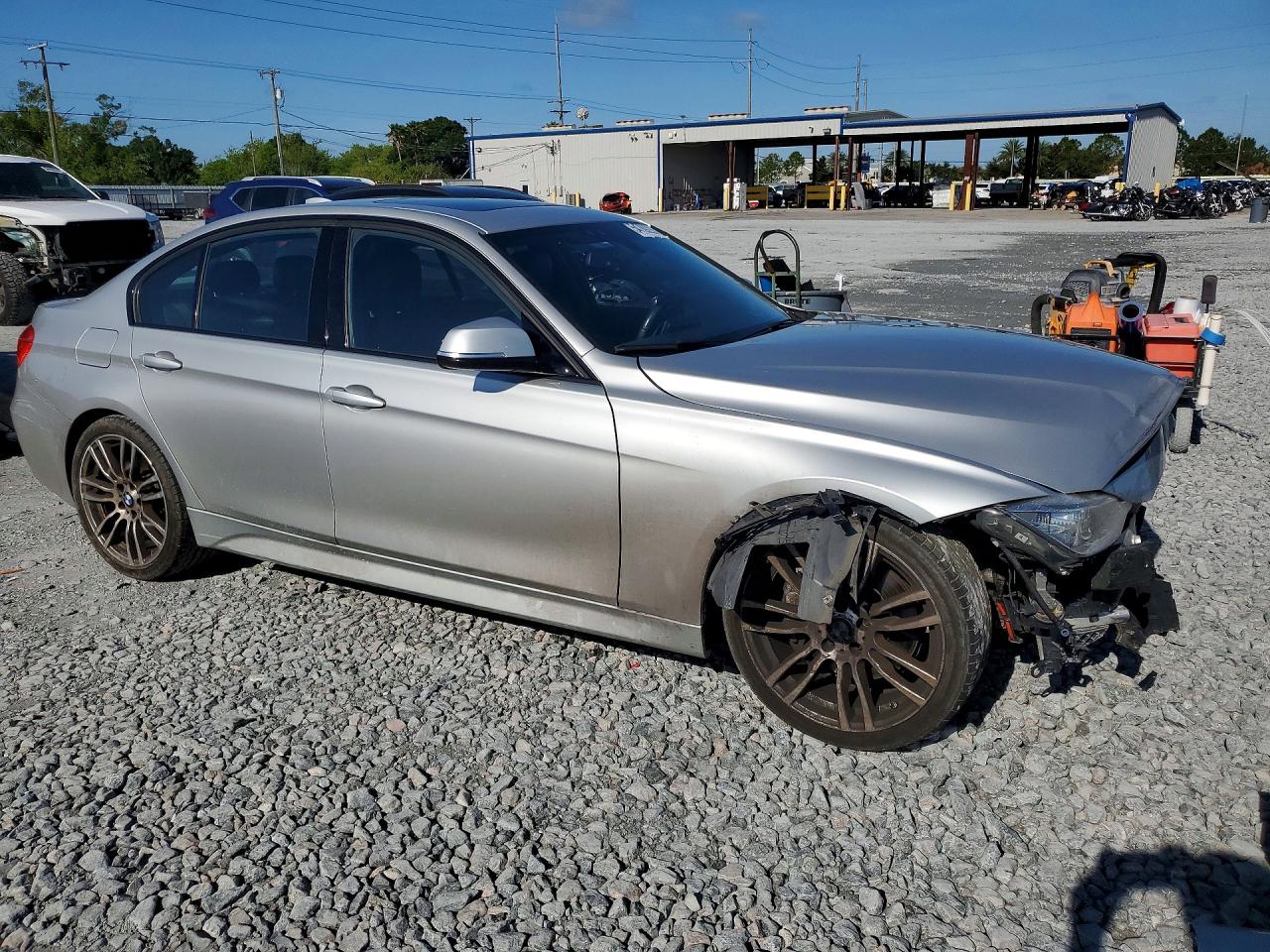 2013 BMW 3 SERIES