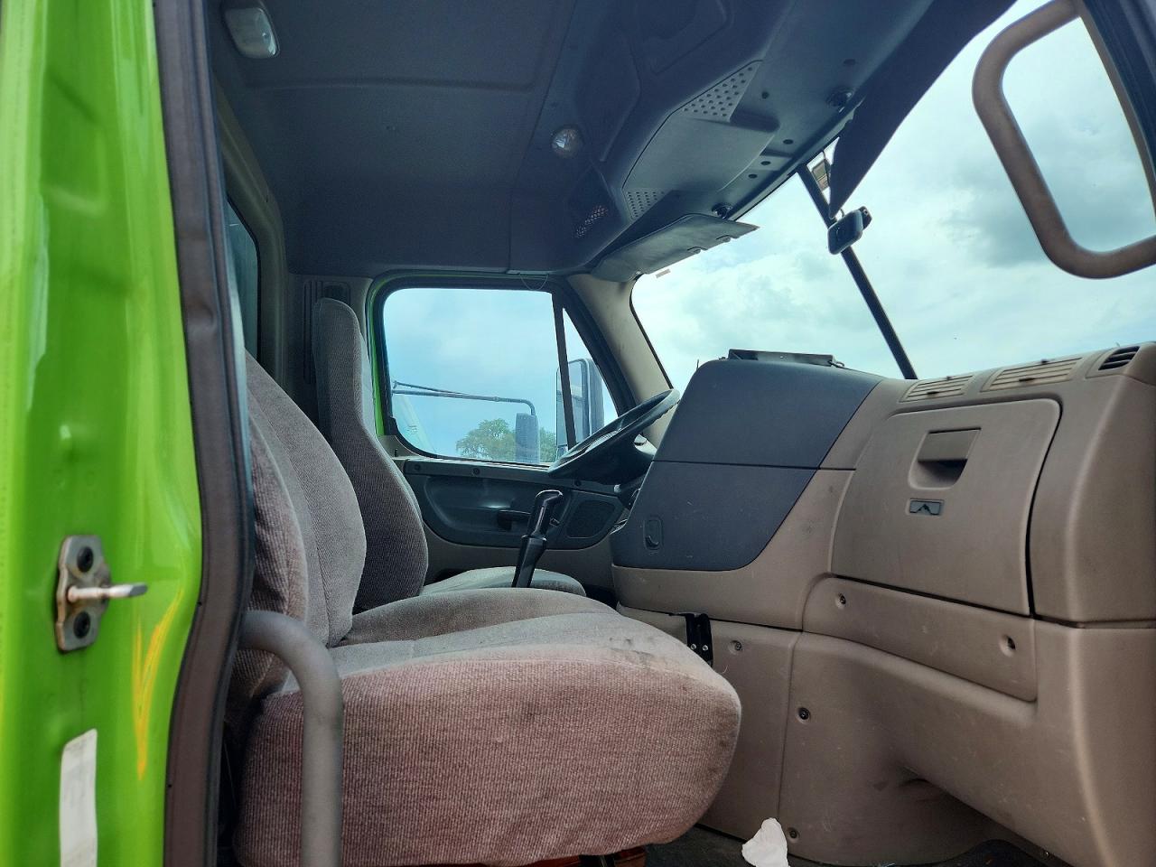 2015 FREIGHTLINER ALL OTHER