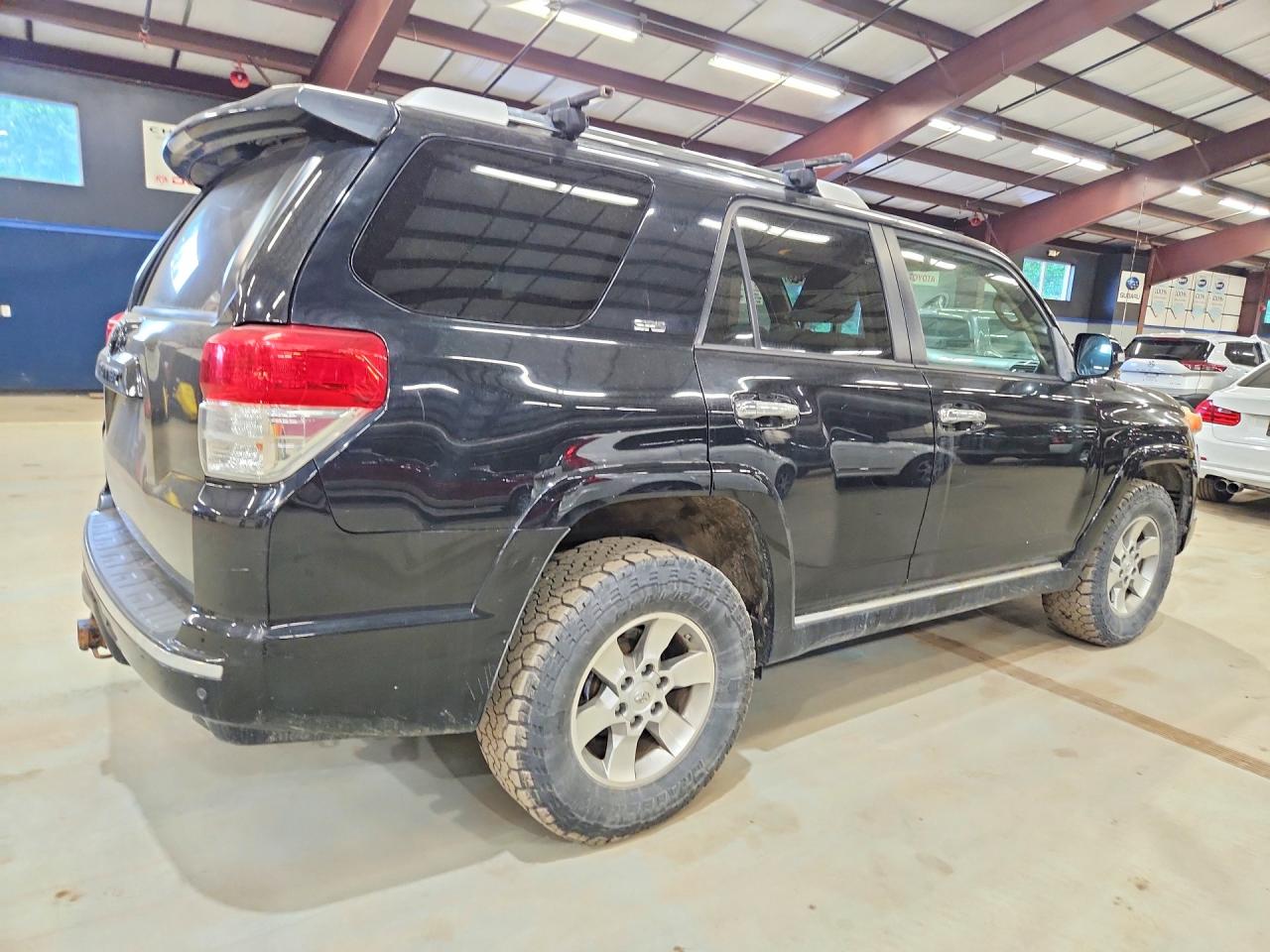 2011 TOYOTA 4RUNNER