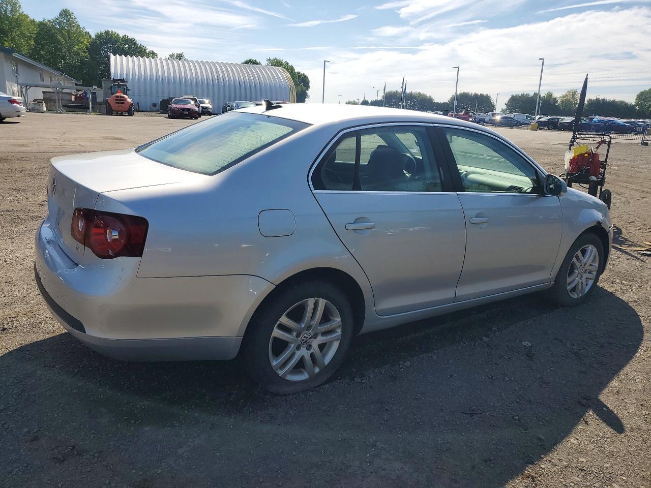 2009 VOLKSWAGEN JETTA