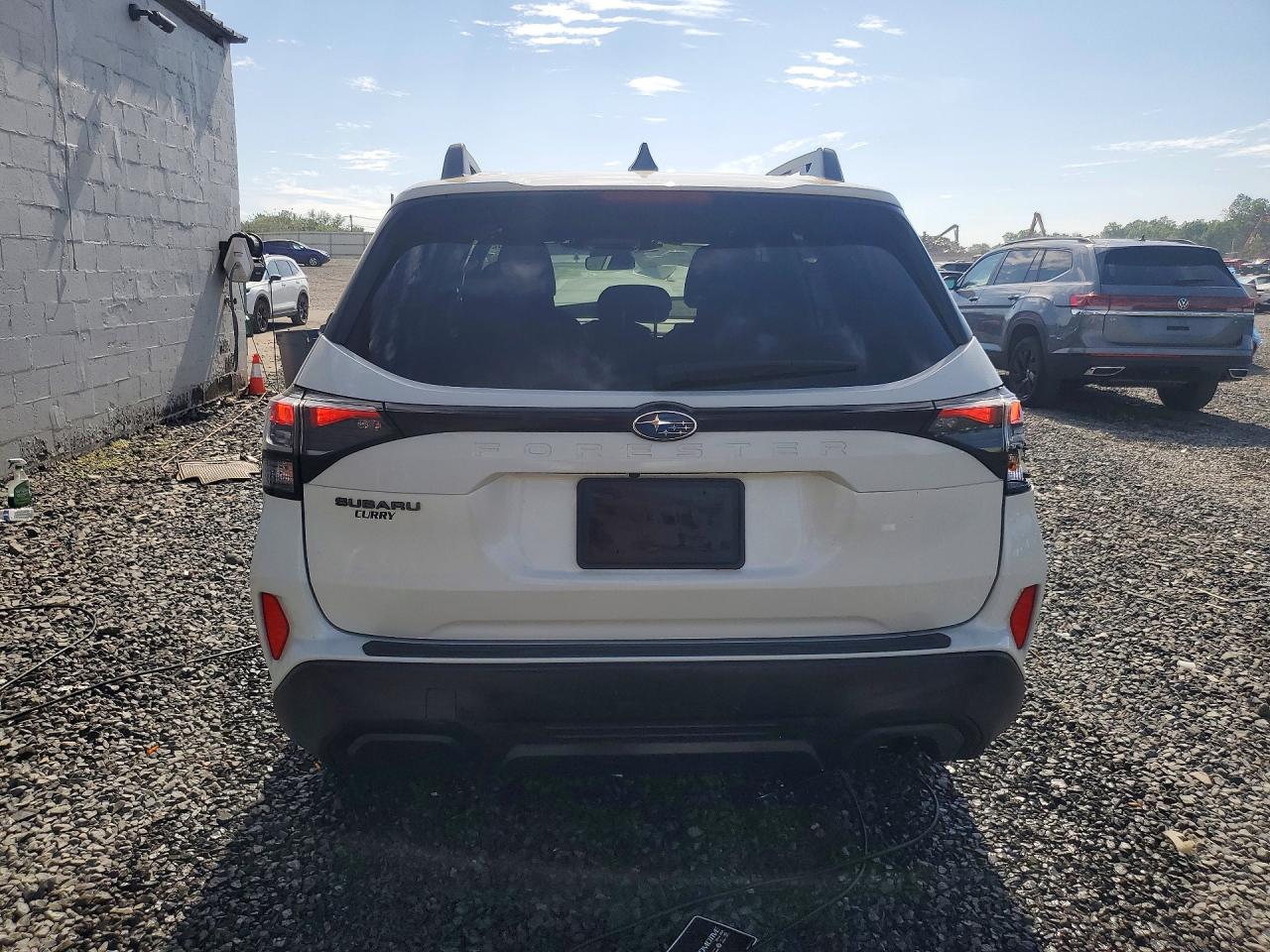 2025 SUBARU FORESTER