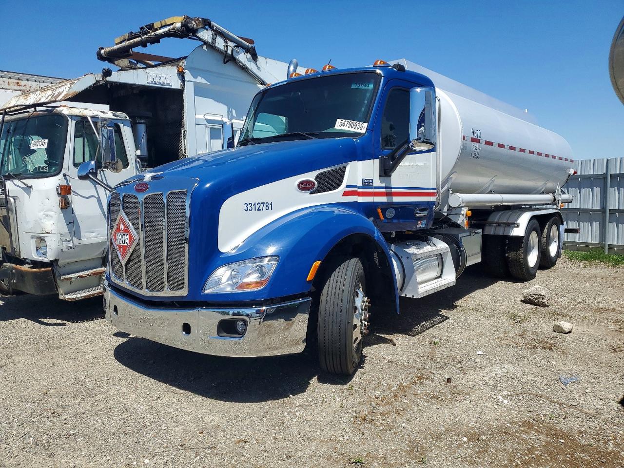 2017 PETERBILT ALL OTHER