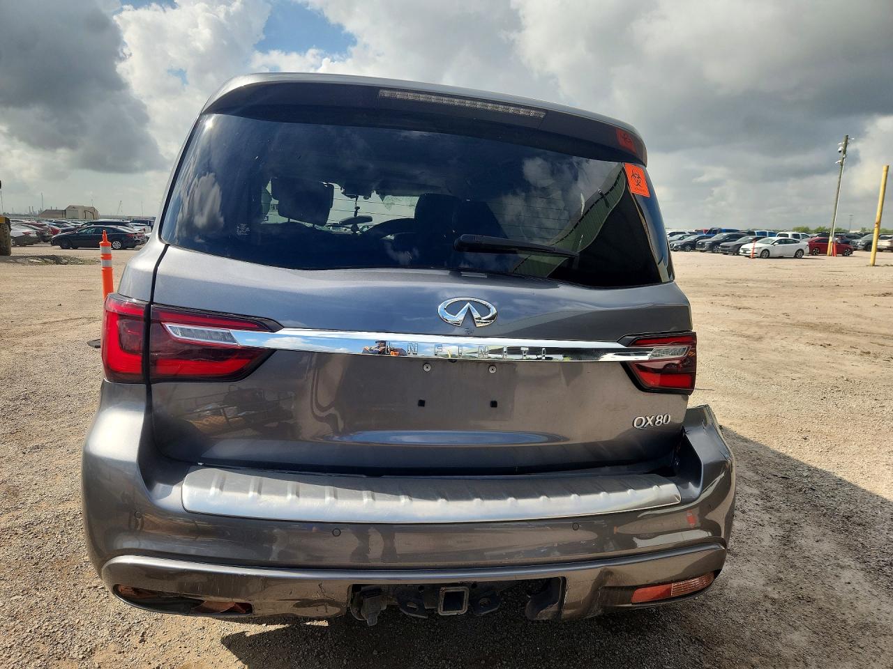 2021 INFINITI QX80