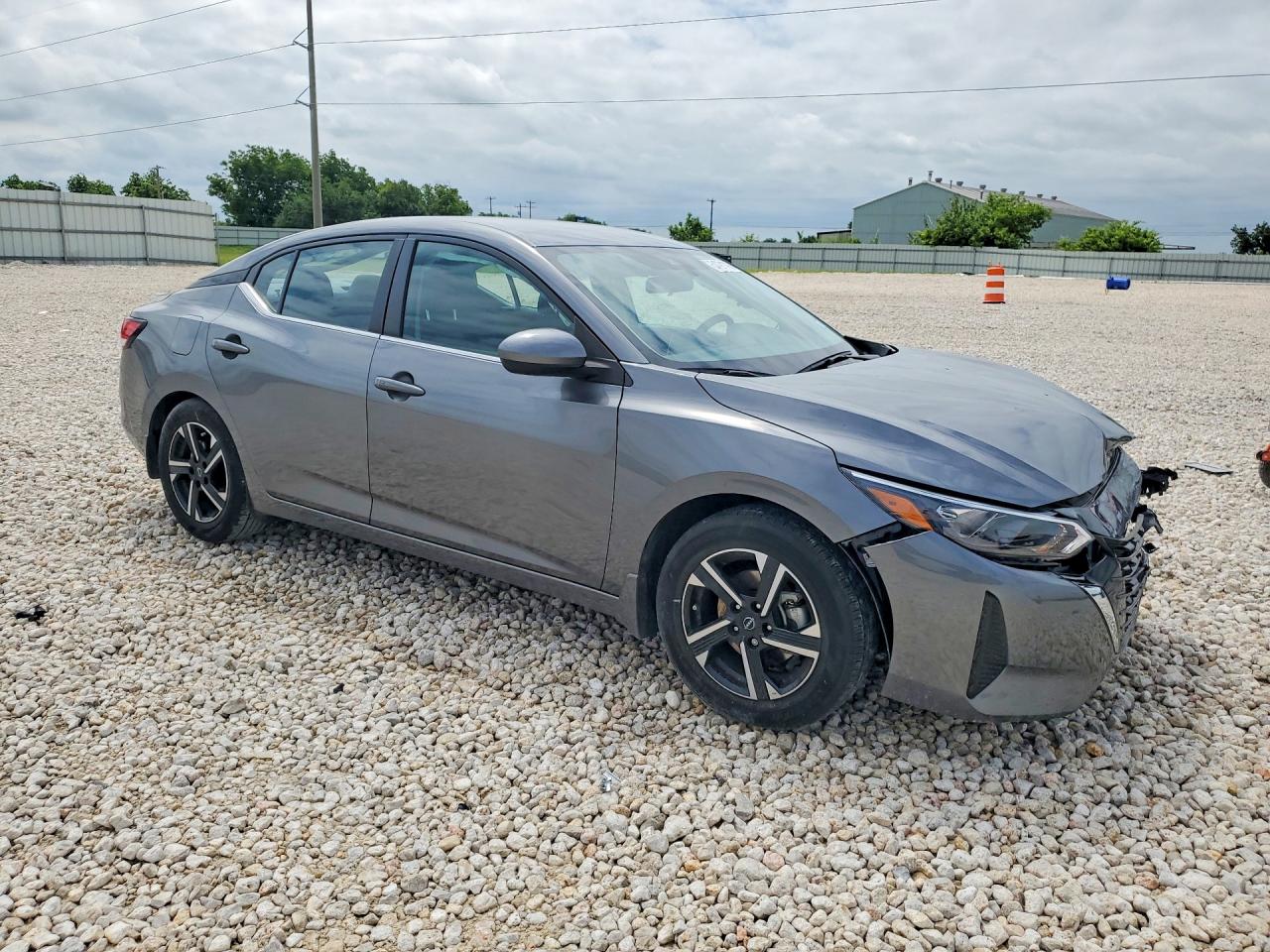 2024 NISSAN SENTRA