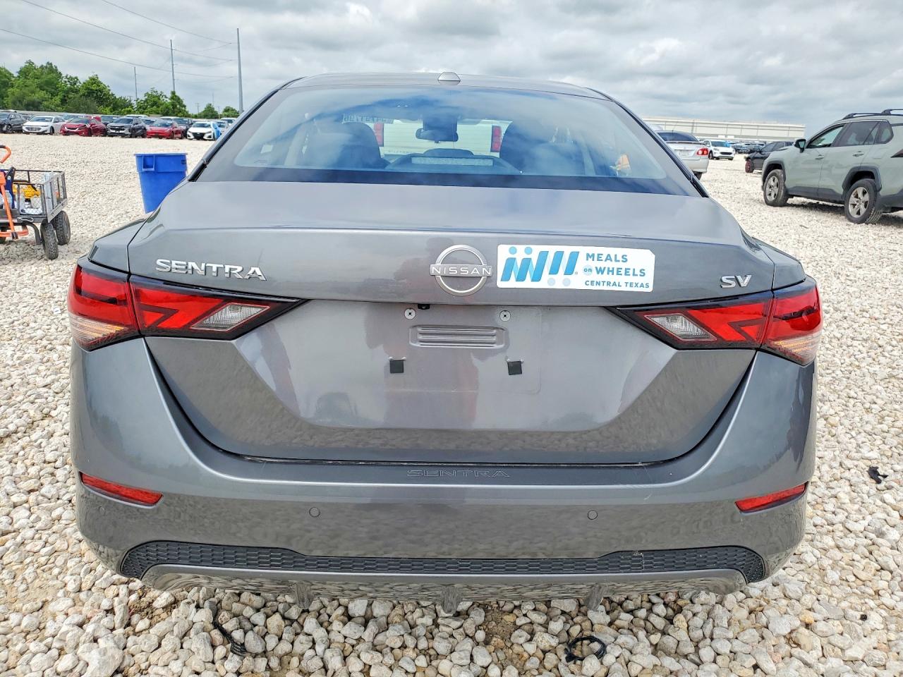 2024 NISSAN SENTRA
