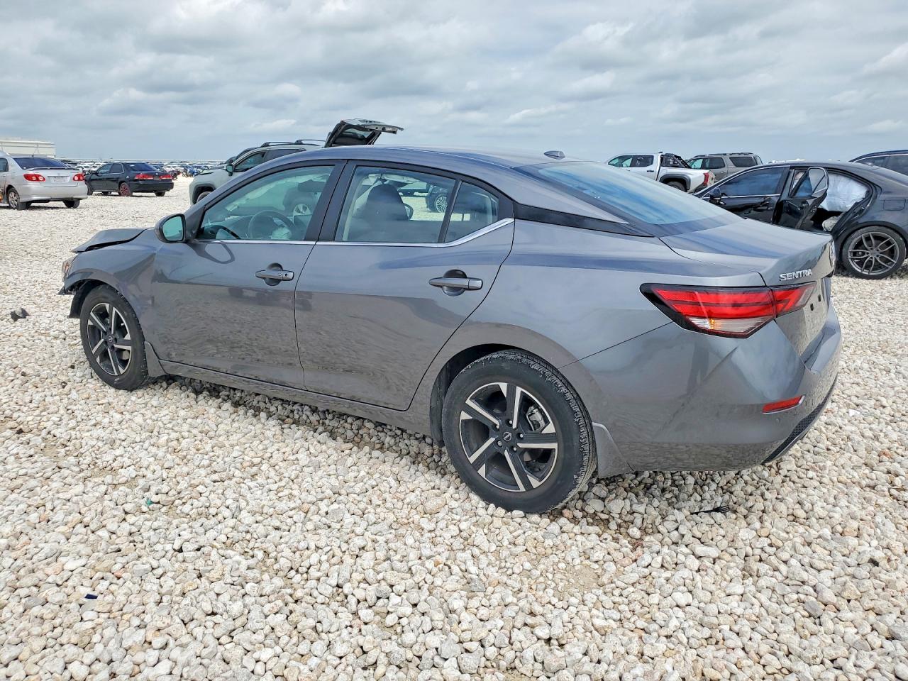2024 NISSAN SENTRA