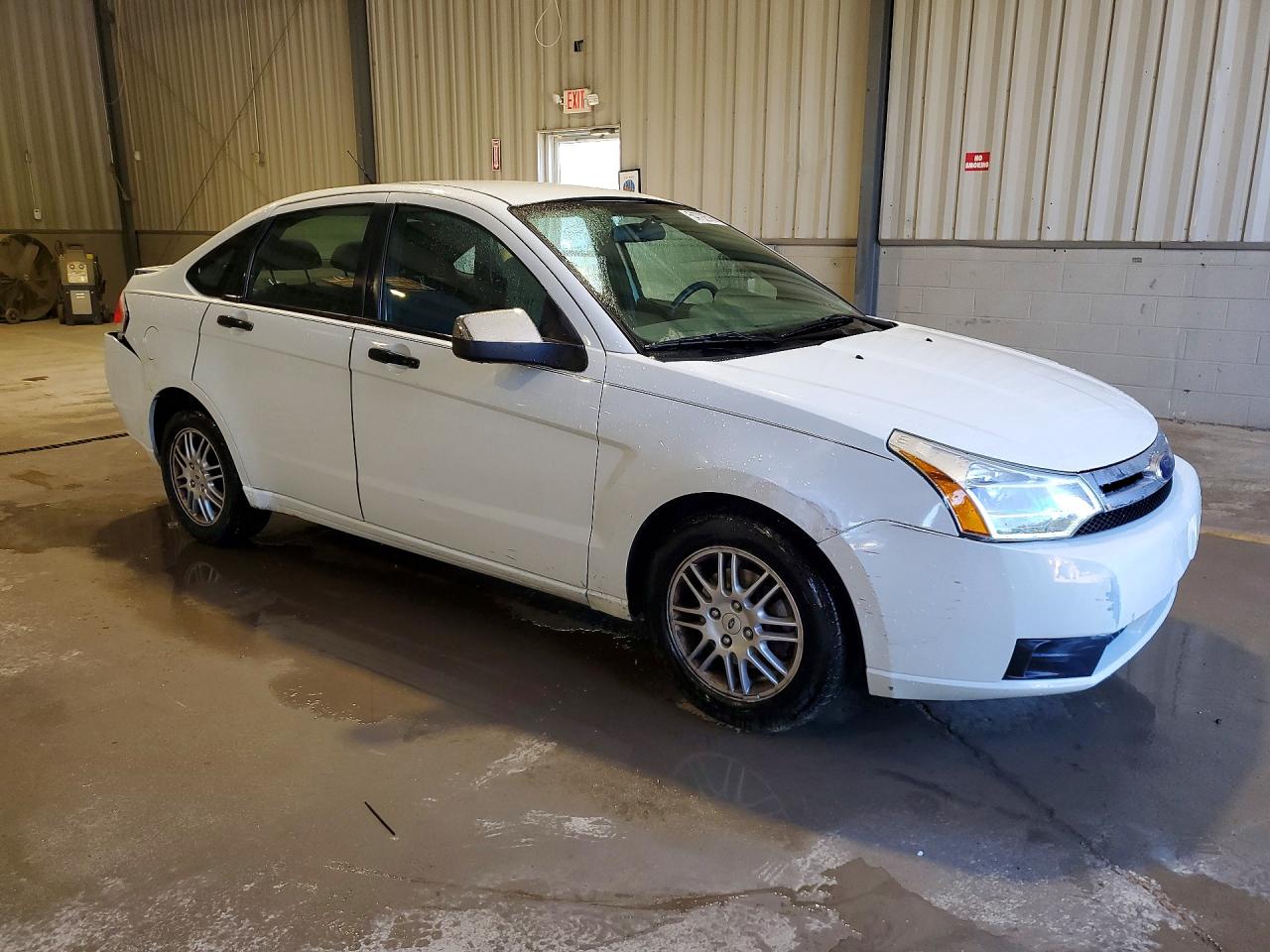 2010 FORD FOCUS