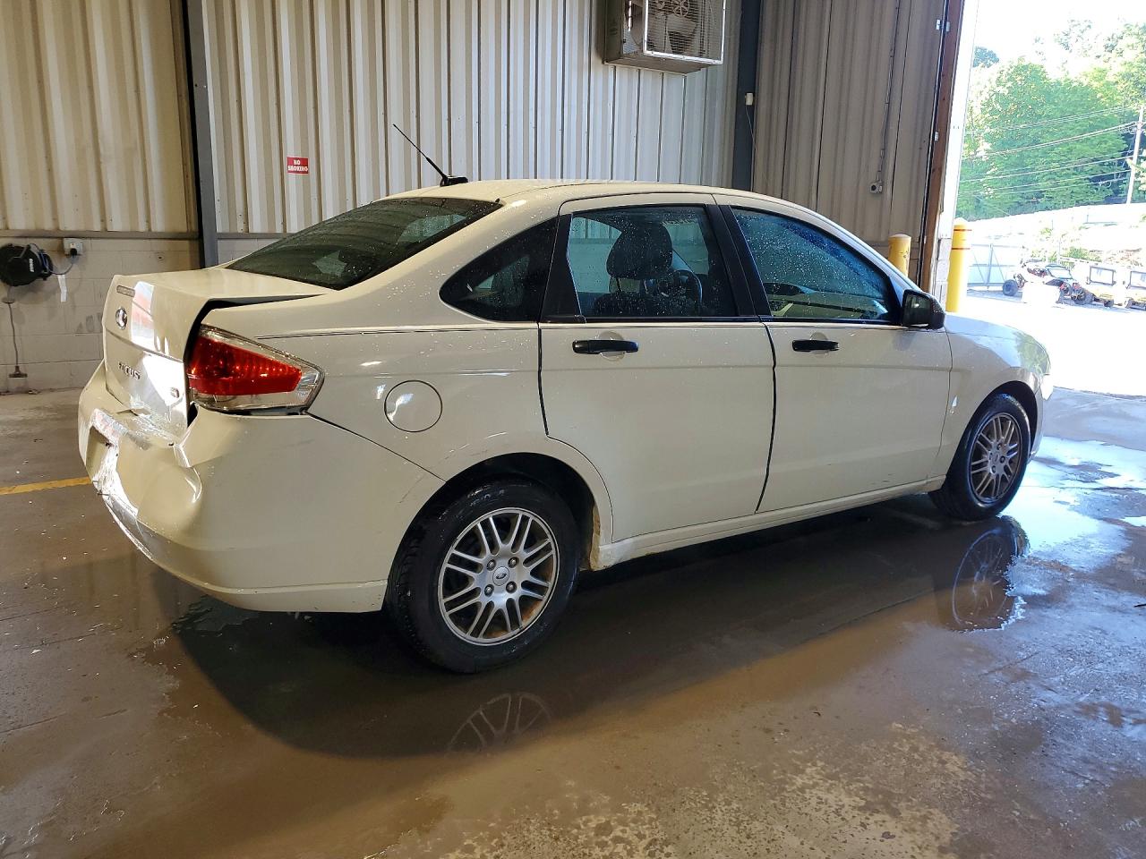 2010 FORD FOCUS