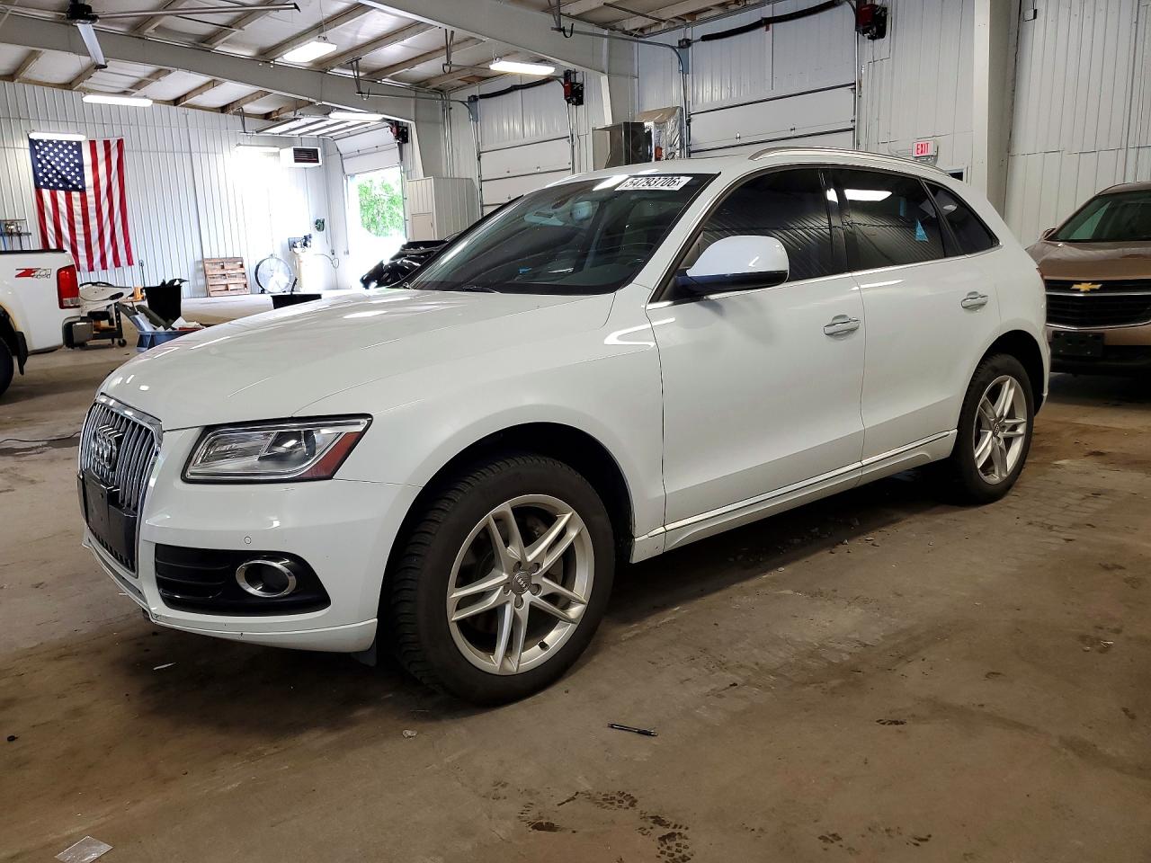 2015 AUDI Q5