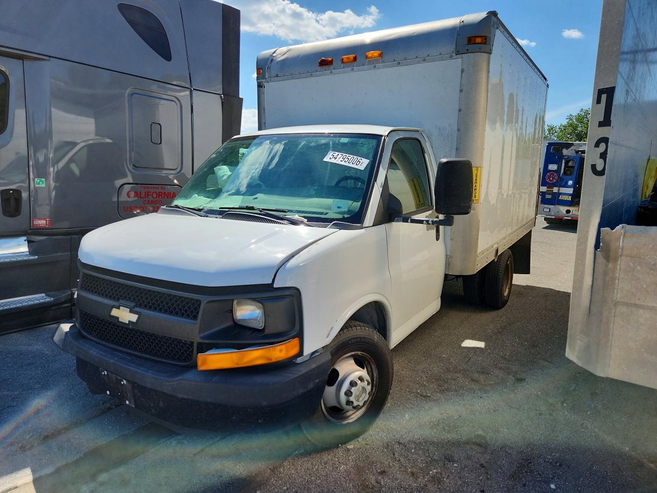 2012 CHEVROLET EXPRESS