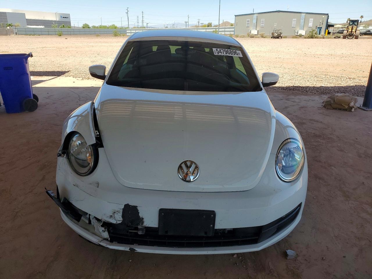 2016 VOLKSWAGEN BEETLE