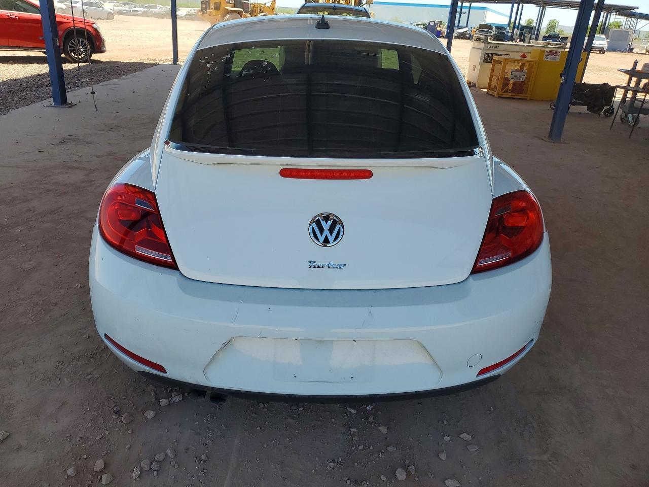 2016 VOLKSWAGEN BEETLE