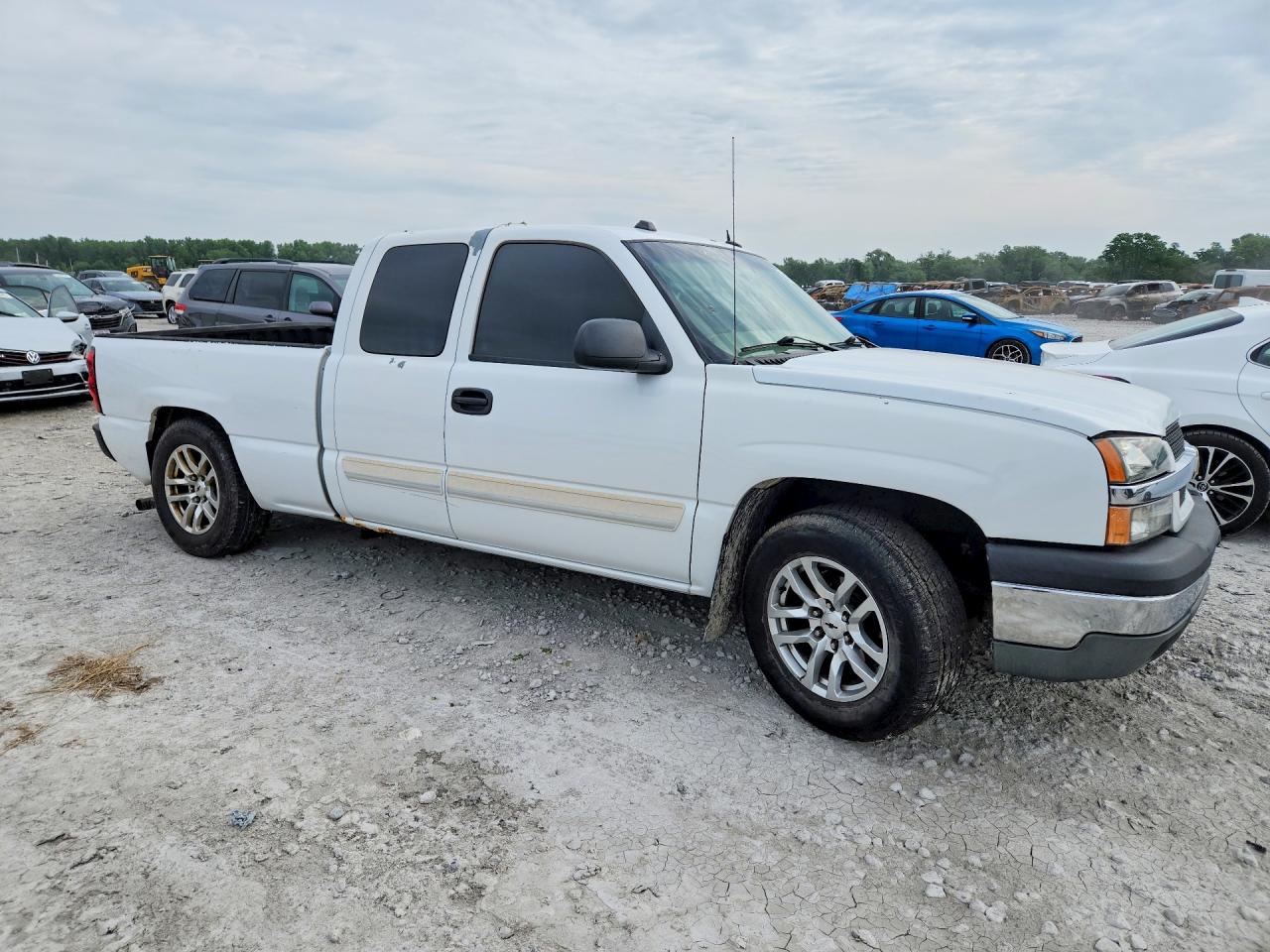 2004 CHEVROLET SILVERADO
