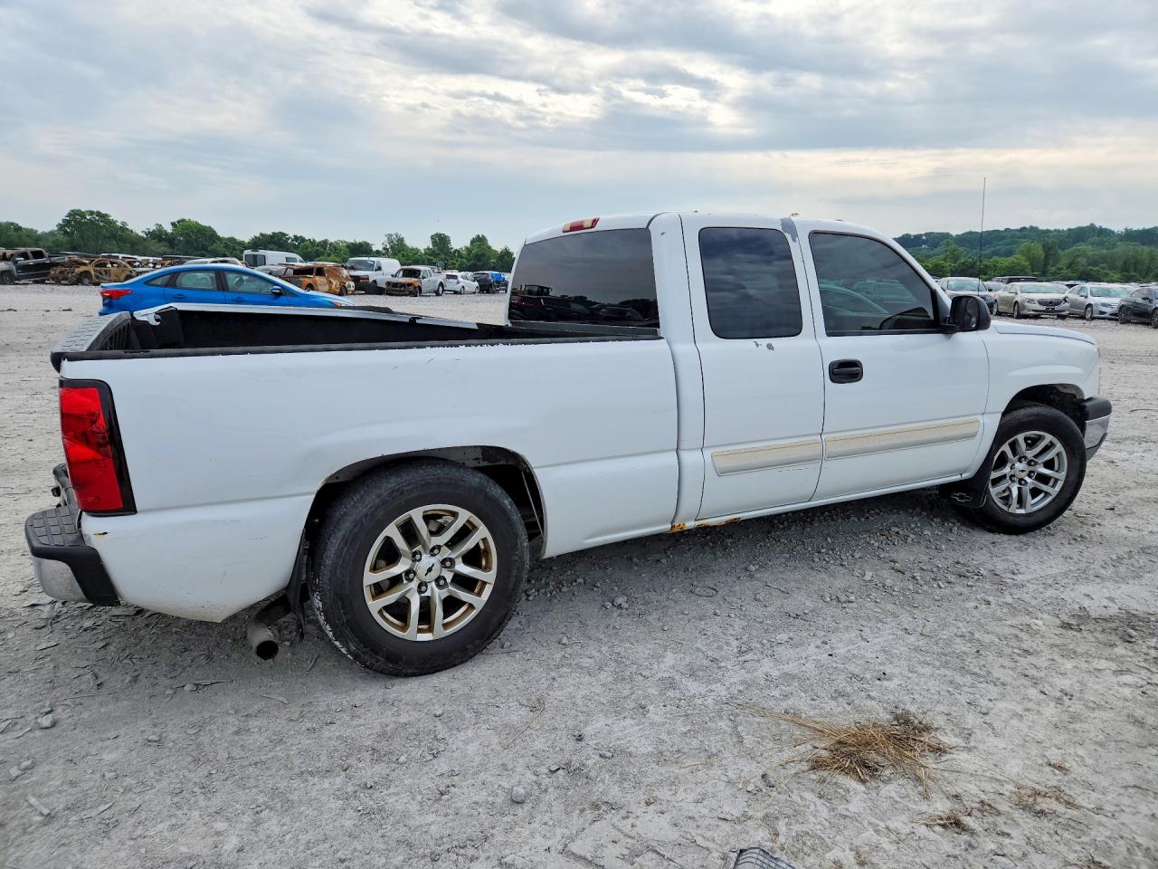 2004 CHEVROLET SILVERADO