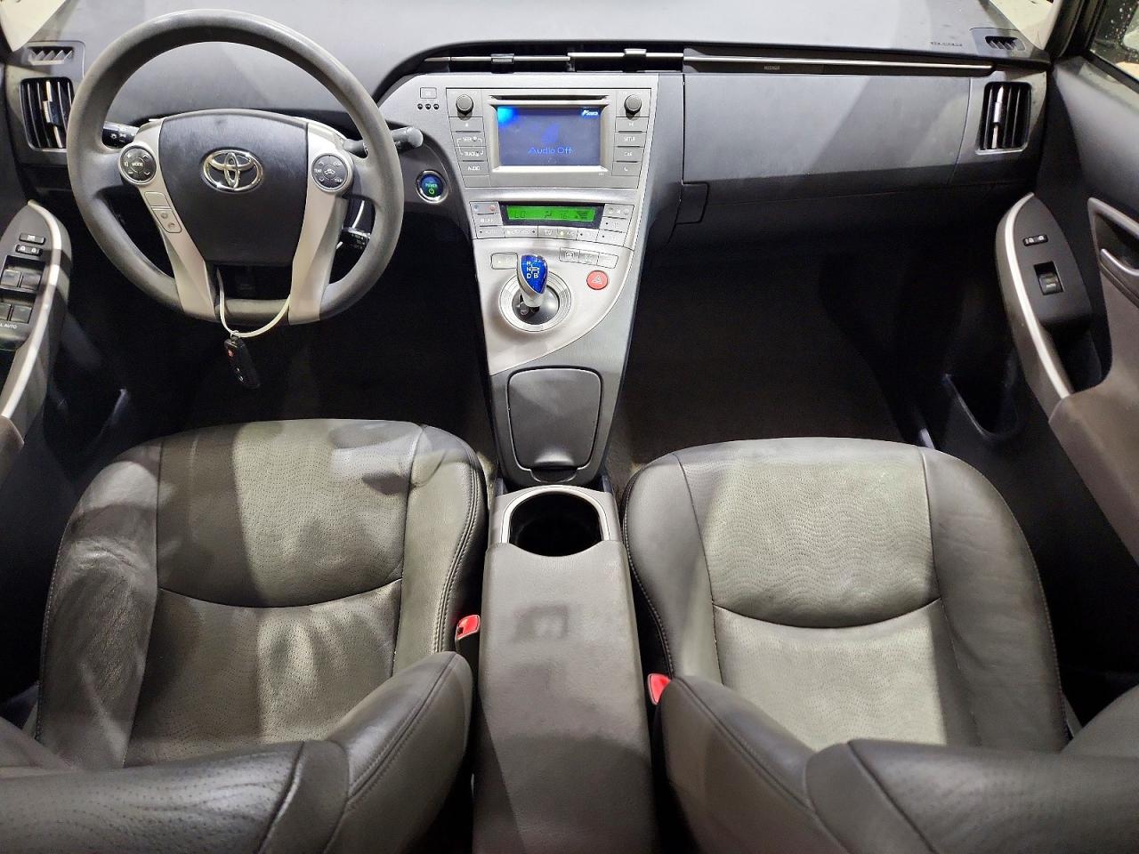 2013 TOYOTA PRIUS
