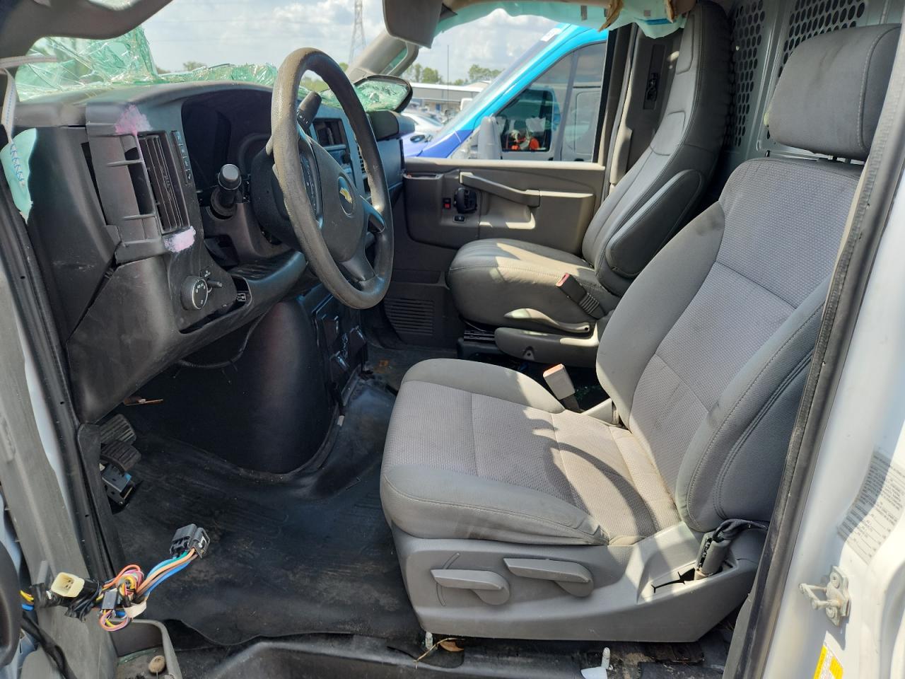 2021 CHEVROLET EXPRESS