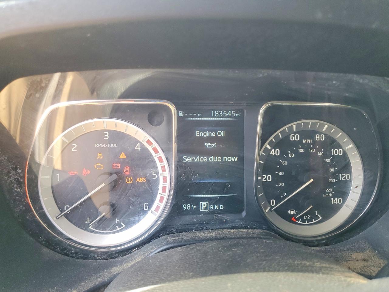 2016 NISSAN TITAN