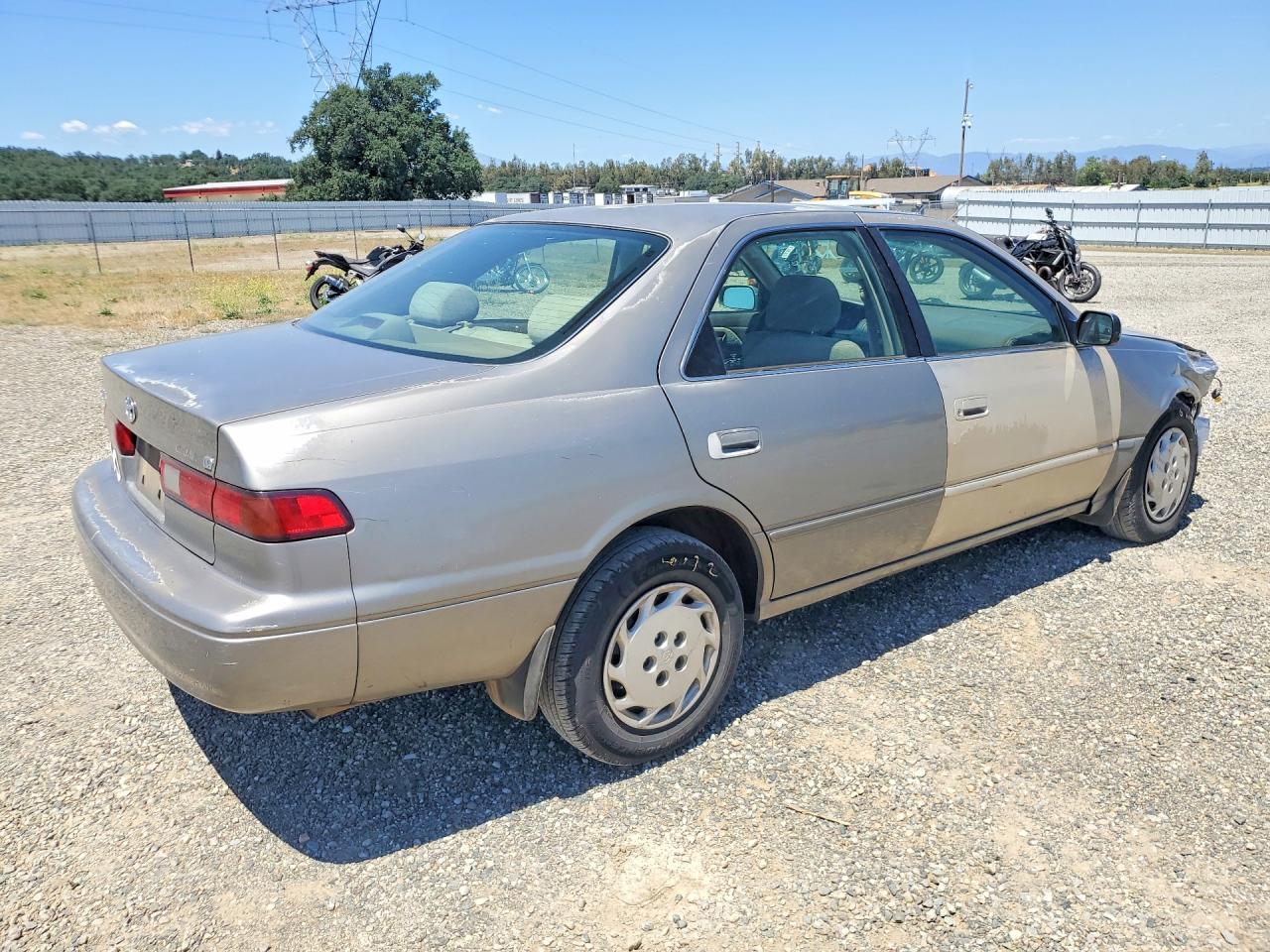 1997 TOYOTA CAMRY