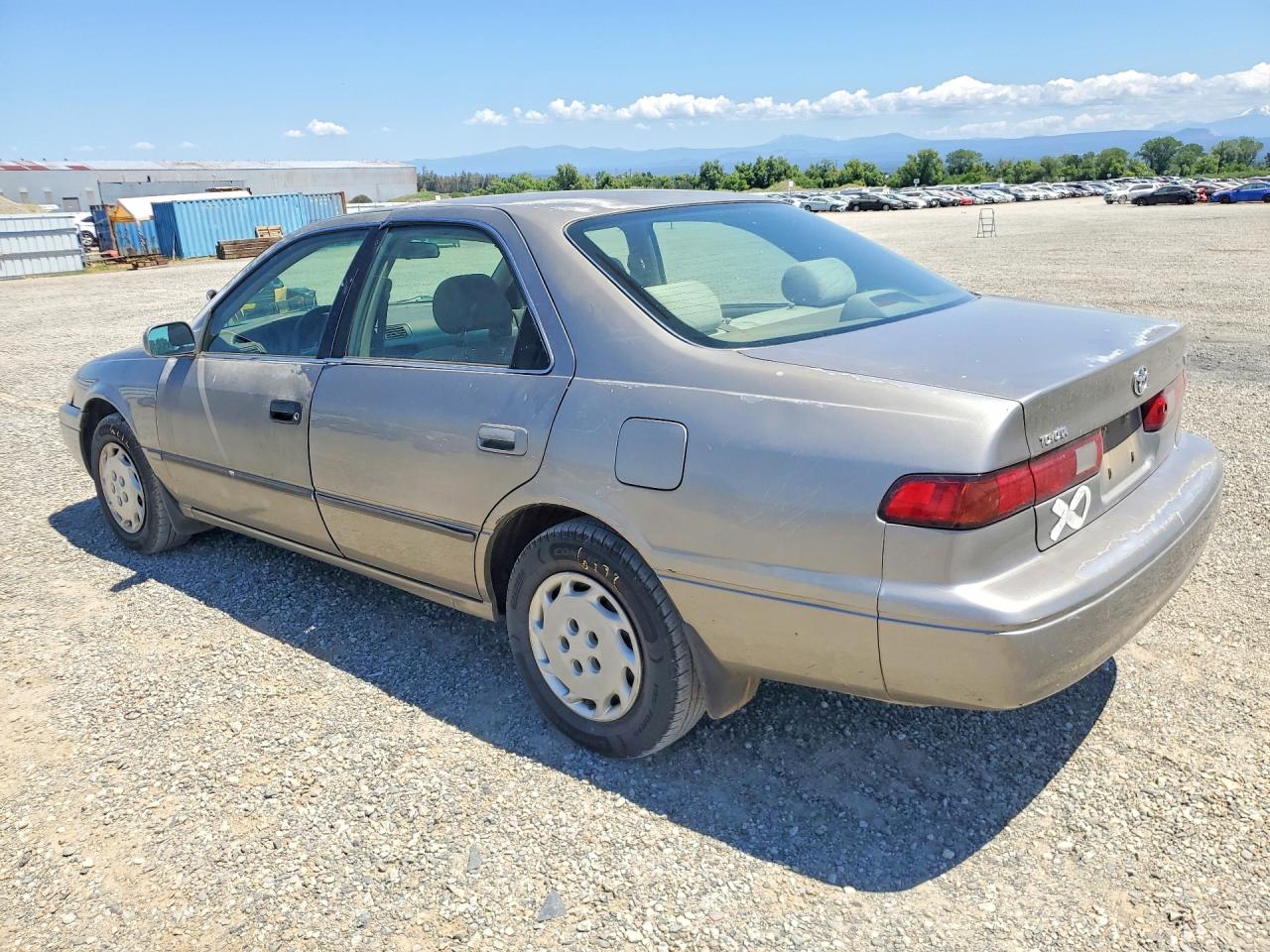 1997 TOYOTA CAMRY