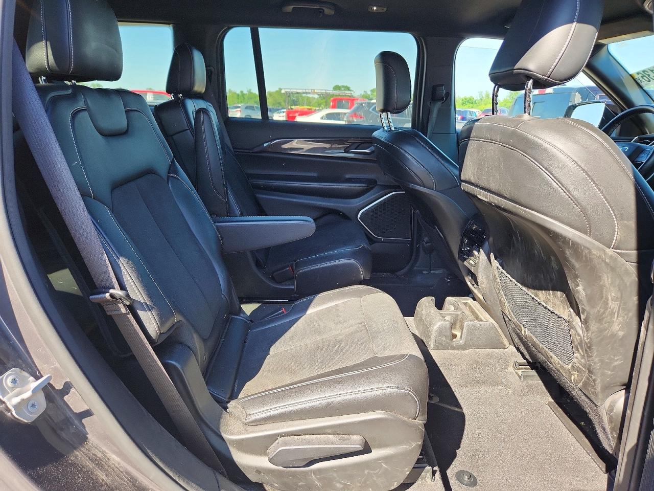 2022 JEEP CHEROKEE