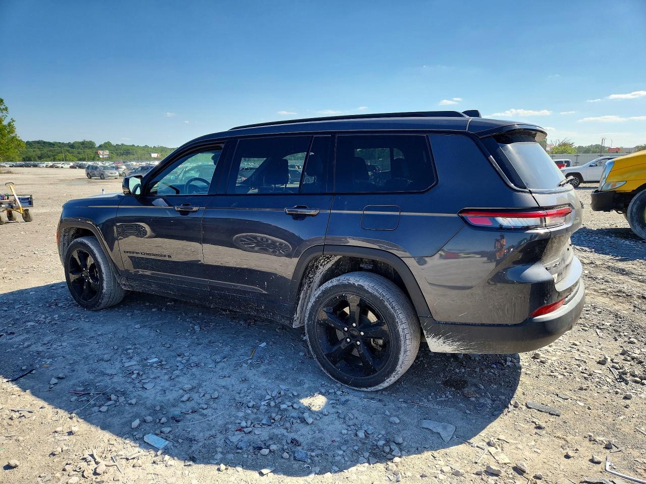 2022 JEEP CHEROKEE