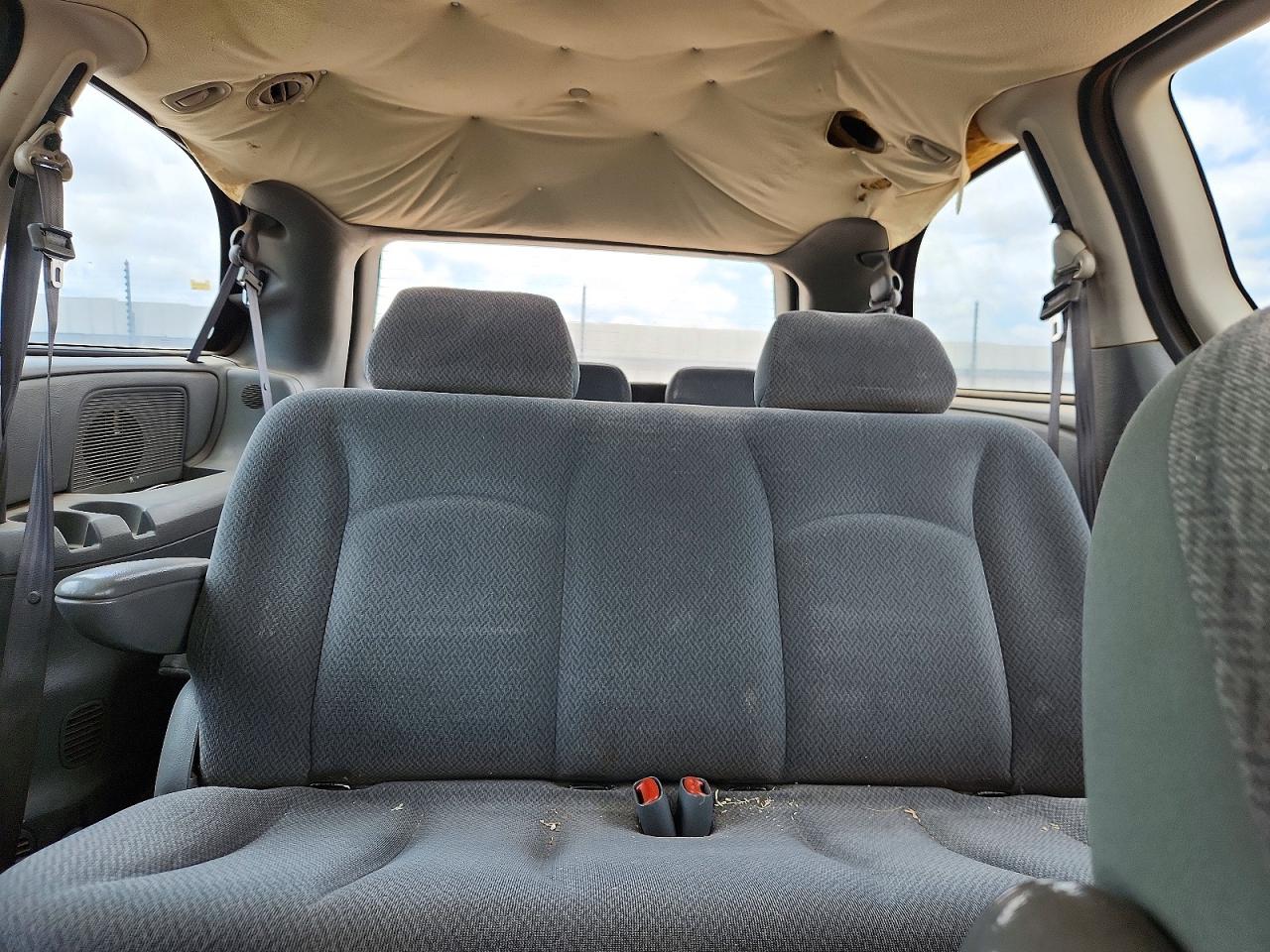 2005 DODGE CARAVAN