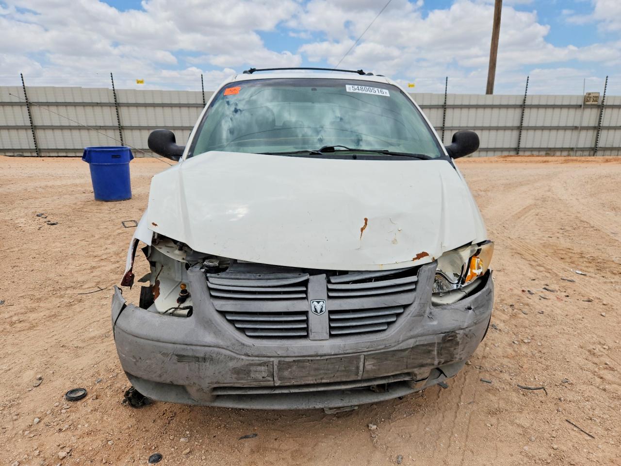 2005 DODGE CARAVAN