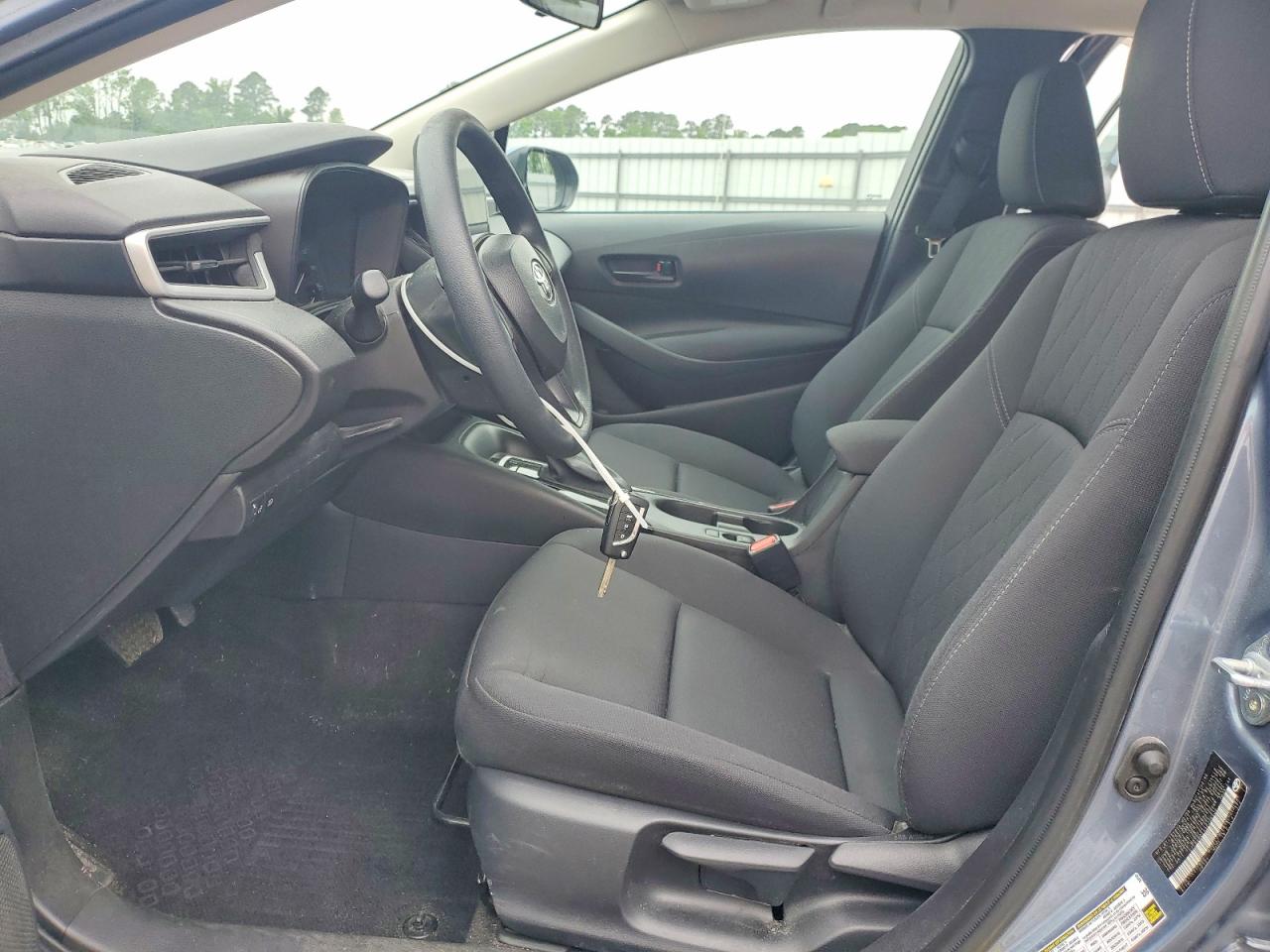 2025 TOYOTA COROLLA